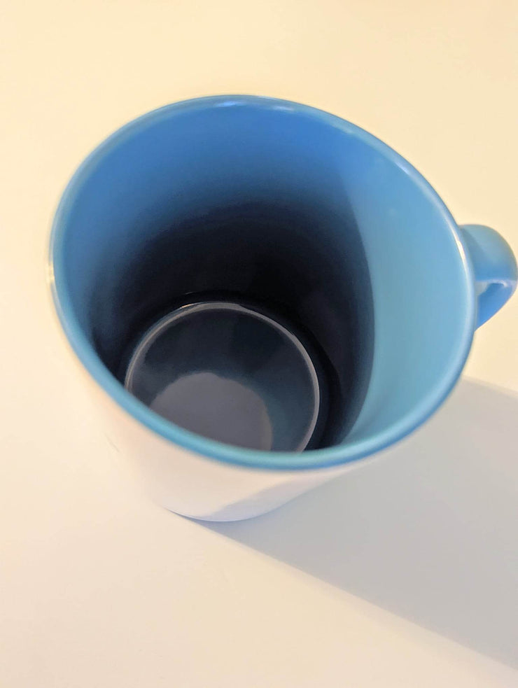 Taza CALT con color en el interior